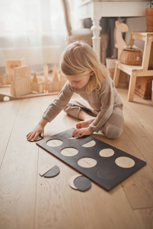 Moon Phase Wooden Puzzle